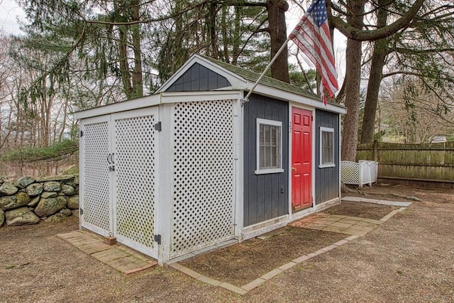 27 Carrlyn Rd, Brockton, MA 02301 - view of outbuilding with an outbuilding and fence