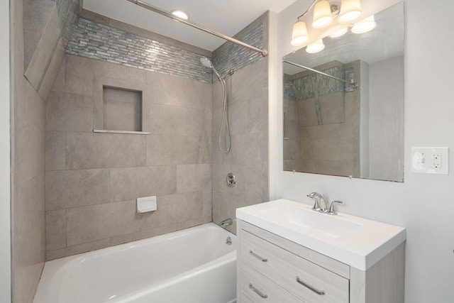 14 E Division St, Holbrook, MA 02343 - full bath featuring  shower combination and vanity