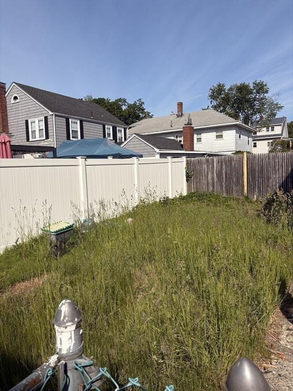 12 Graves Ave, Lynn, MA 01902 - view of yard