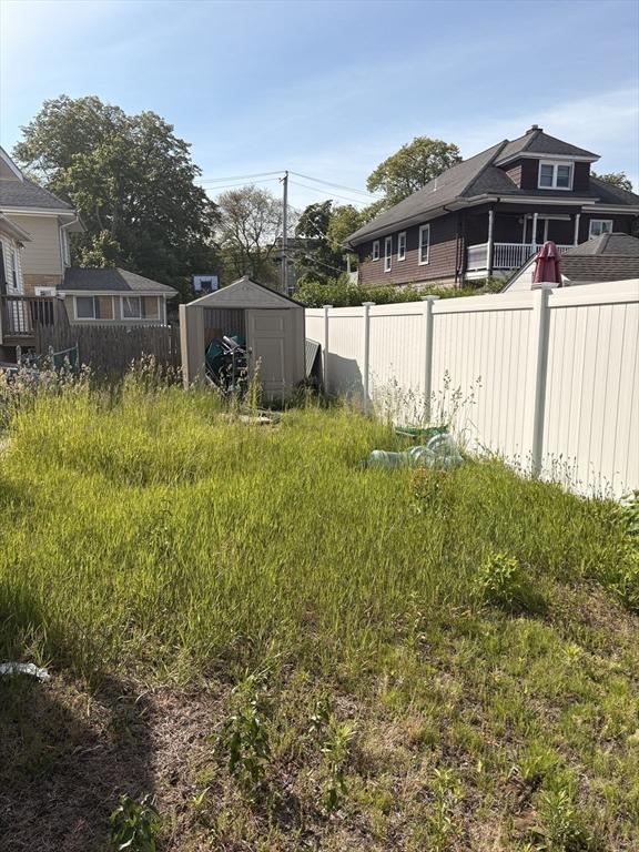 12 Graves Ave, Lynn, MA 01902 - view of yard