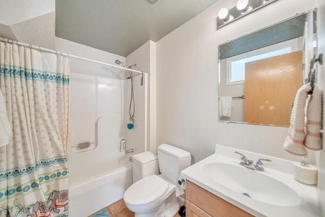 222 Algonquin Unit 222, Ashland, MA 01721 - full bathroom with toilet, vanity, and shower / tub combo with curtain