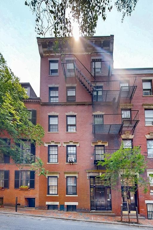 70 Revere St Unit 5, Boston, MA 02114 - view of apartment building / complex