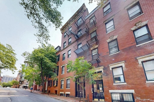 70 Revere St Unit 5, Boston, MA 02114 - view of apartment building / complex