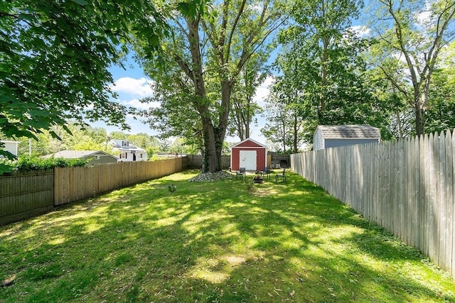 18 Doyle St, Lawrence, MA 01841 - view of yard