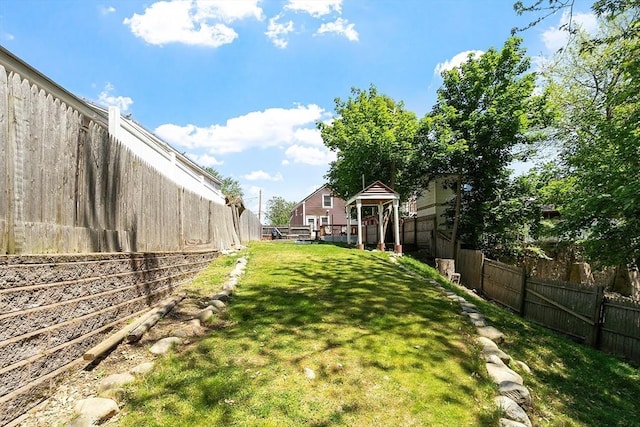 18 Doyle St, Lawrence, MA 01841 - view of yard