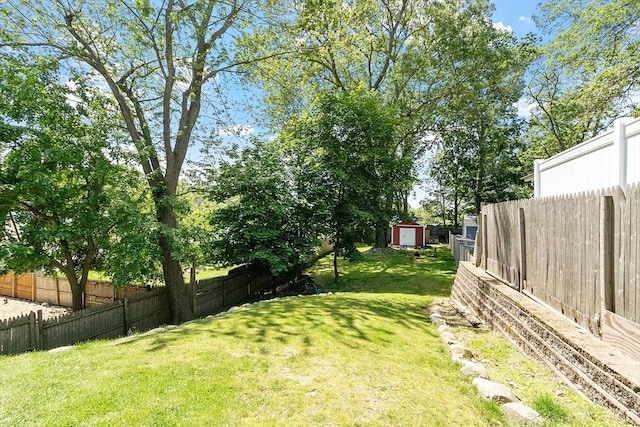 18 Doyle St, Lawrence, MA 01841 - view of yard