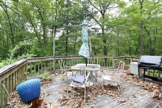 708 Berkley St, Berkley, MA 02779 - deck with outdoor dining space