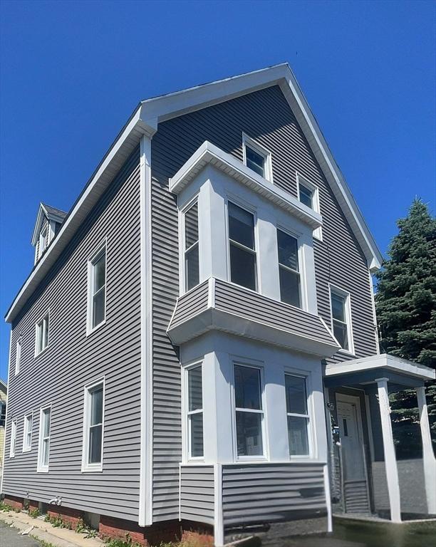 38 Chatham St, Lynn, MA 01902 - view of side of home
