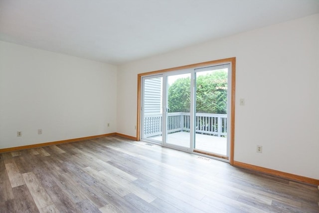 31 Blithewood Ave Unit 106, Worcester, MA 01604 - unfurnished room featuring light wood finished floors and baseboards
