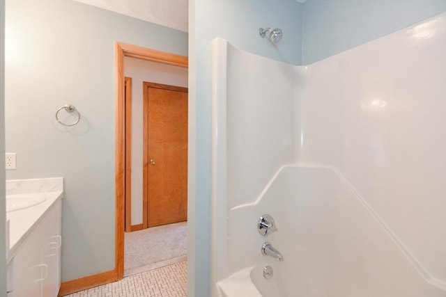 31 Blithewood Ave Unit 106, Worcester, MA 01604 - full bath featuring bathtub / shower combination and vanity