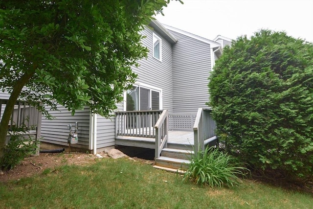 31 Blithewood Ave Unit 106, Worcester, MA 01604 - back of house featuring a wooden deck