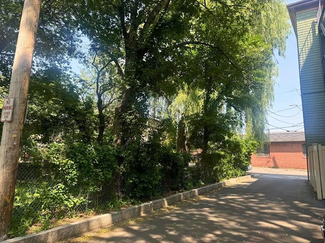 10 Eldridge Pl, Chelsea, MA 02150 - view of asphalt driveway