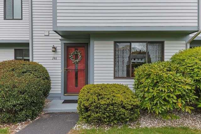 view of entrance to property