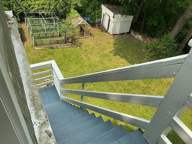 16 Knox St, Worcester, MA 01603 - view of grassy yard