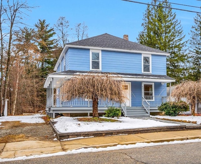 view of front of home featuring a porch