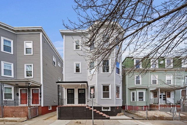 63 Oak St Unit 2, Somerville, MA 02143 - view of property