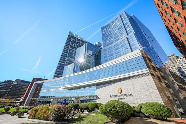 view of building exterior with a city view