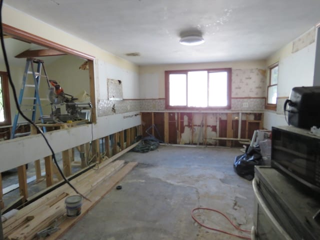 miscellaneous room featuring concrete flooring