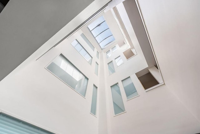 51 Lafayette St Unit 304, Salem, MA 01970 - detailed view