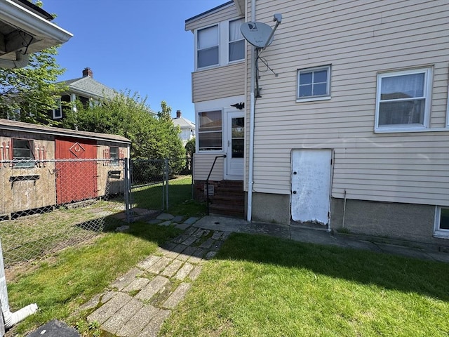 252-256 Billings St, Quincy, MA 02169 - rear view of property featuring entry steps