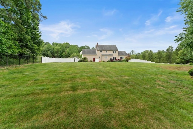 55 Arbor Rd, Uxbridge, MA 01569 - view of yard