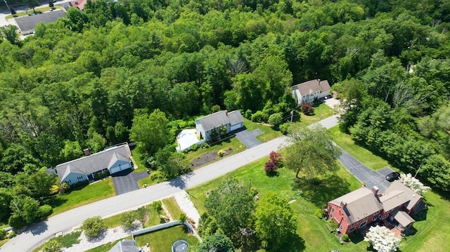 42 Mcgregory Rd, Sturbridge, MA 01566 - aerial view of property and surrounding area with a heavily wooded area