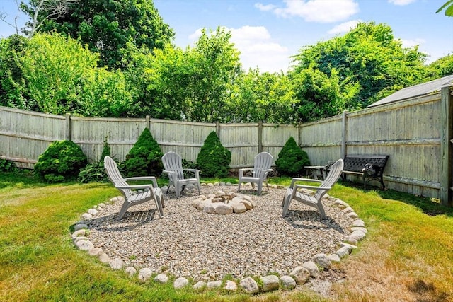 37 Berkeley Dr, Falmouth, MA 02536 - view of fenced backyard