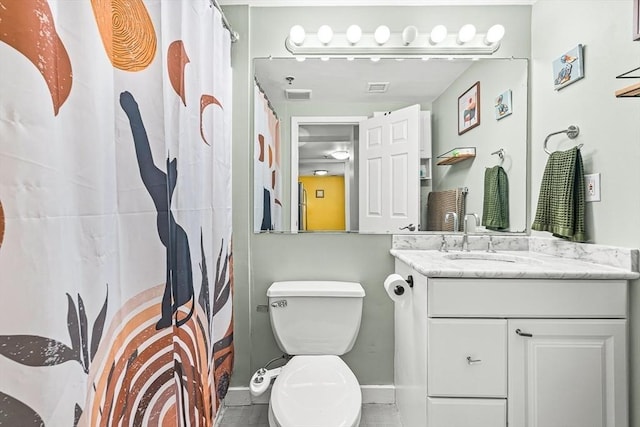 15 N Beacon Unit Ul01, Boston, MA 02134 - bathroom with vanity and curtained shower