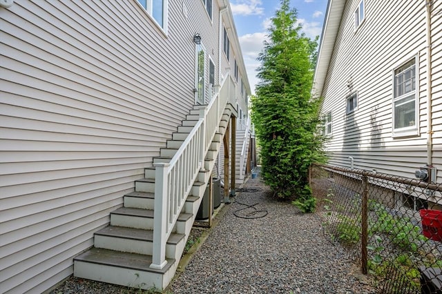 33 Oval Rd Unit 2, Quincy, MA 02170 - view of side of property with stairway