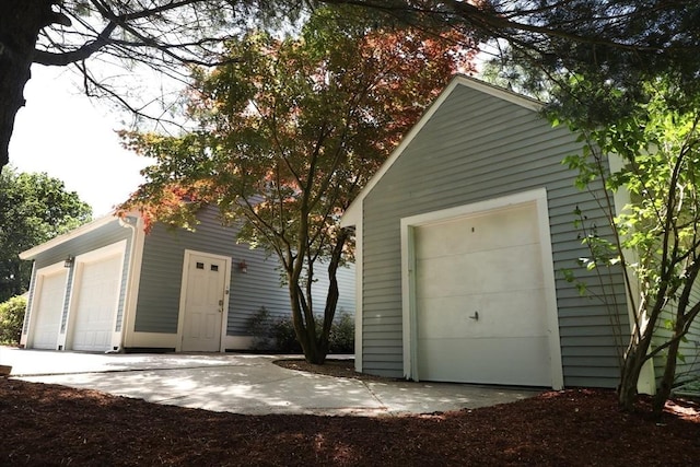 1 Ridgeway Rd, North Reading, MA 01864 - view of detached garage