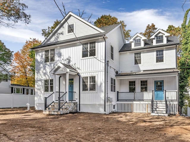 view of front facade featuring a porch