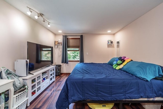 896 Montgomery St, Chicopee, MA 01013 - bedroom featuring wood finished floors and recessed lighting