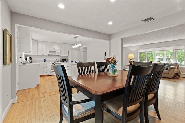 18 Sunset Dr, Sharon, MA 02067 - dining room with light wood-style floors, recessed lighting, and baseboards