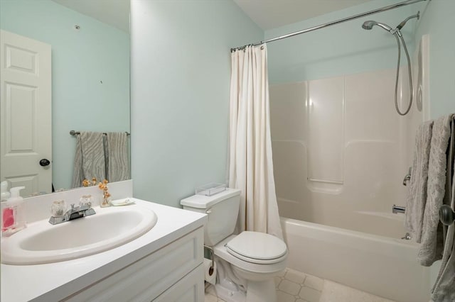 1 Riverview Blvd Unit 2-213, Methuen, MA 01844 - bathroom featuring vanity, shower / tub combo, and toilet