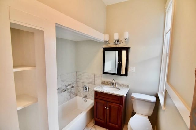 15-1/2 Tremlett St, Boston, MA 02124 - bathroom with a garden tub, toilet, and vanity