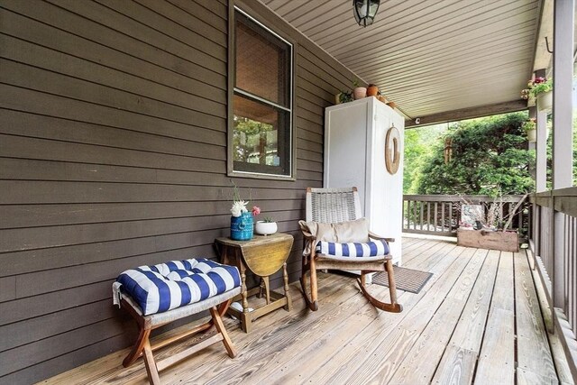 5 Vasa St, Billerica, MA 01862 - view of wooden deck