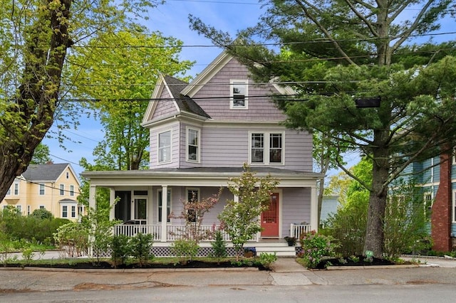 view of front of home featuring covered porch