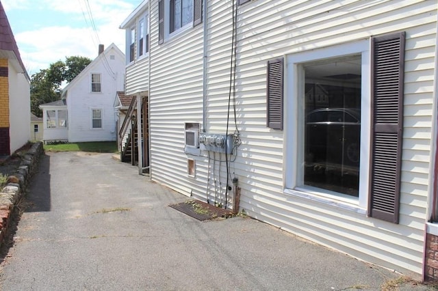28-30 W Main St, Ware, MA 01082 - view of side of home
