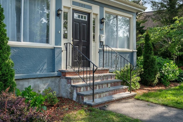 349 Pleasant St, Milton, MA 02186 - entrance to property