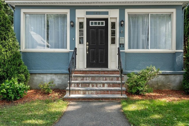 349 Pleasant St, Milton, MA 02186 - entrance to property