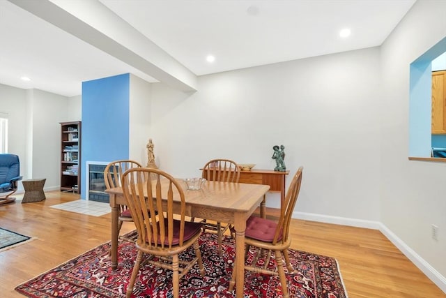 14 Michaels Grn Unit 14, Woburn, MA 01801 - dining room with light wood-style floors, baseboards, and recessed lighting