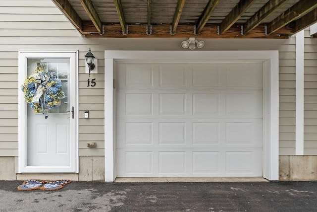 15 Coates Ln Unit 15, Haverhill, MA 01835 - view of garage