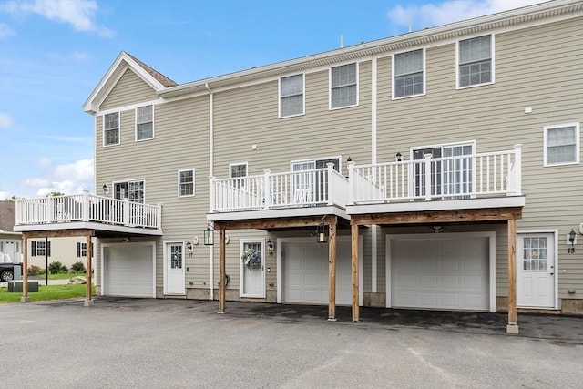15 Coates Ln Unit 15, Haverhill, MA 01835 - back of house featuring an attached garage