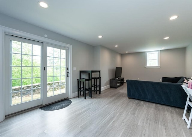 5 Indian Hl, Beverly, MA 01915 - living area with recessed lighting, baseboards, and wood finished floors
