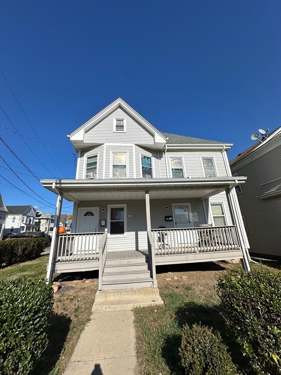 view of front of home with covered porch