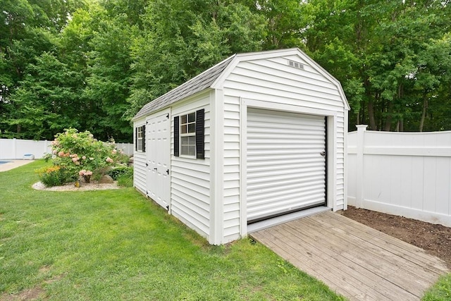 10 Manoogian Cir, Milford, MA 01757 - view of shed with a fenced backyard