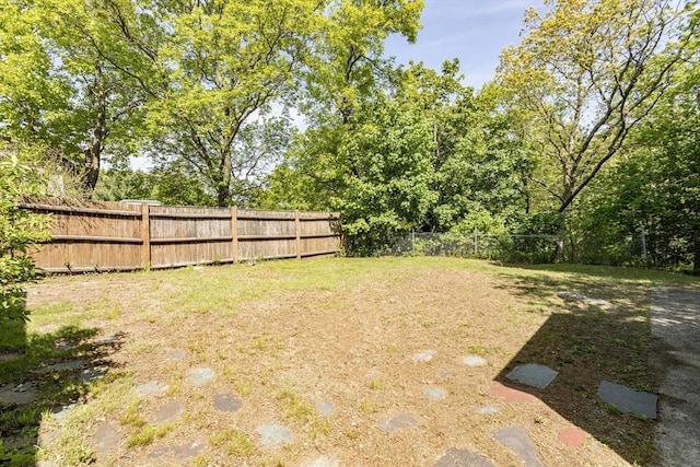 37 Raleigh Rd, Weymouth, MA 02189 - view of yard