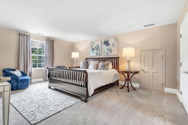 bedroom featuring carpet flooring