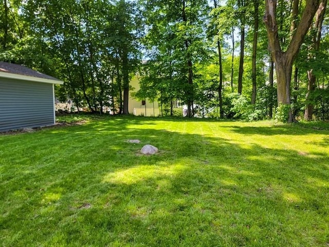 38 Oneil St, Hudson, MA 01749 - view of green lawn