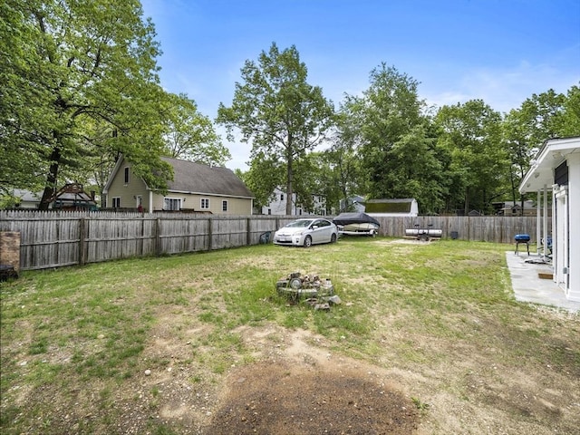22 2nd Ave, Leominster, MA 01453 - view of yard